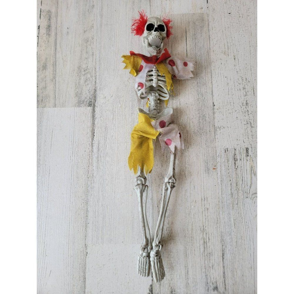 Paper magic 2010 hanging Halloween skeleton clown AS IS prop Decor home scary